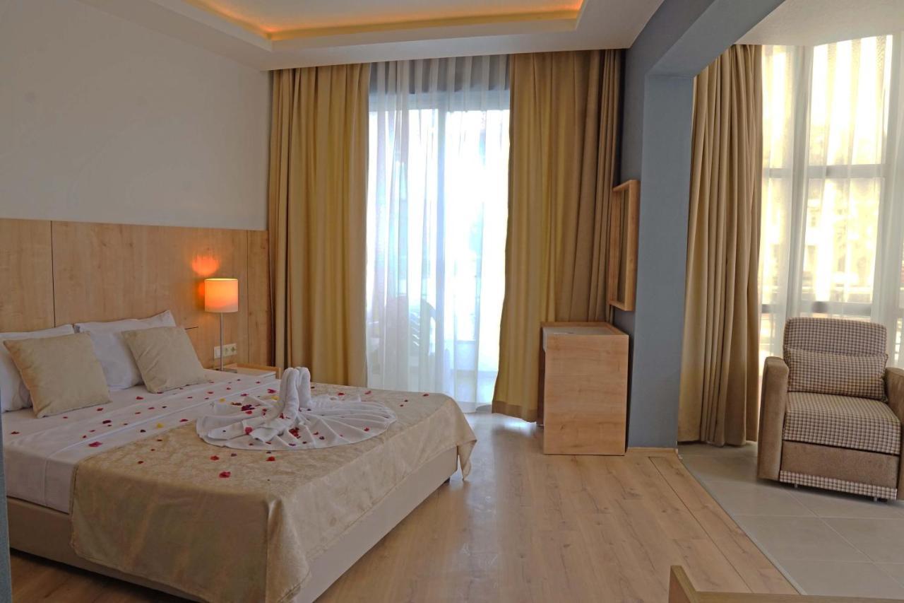 Hotel Felizya Kemer Exterior photo